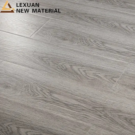 Manufacturer for Antique Herringbone/Walnut/Oak Flooring/Wood Floor/Hardwood Flooring/Wood Flooring/Engineered Wood Flooring/Engineered Flooring 